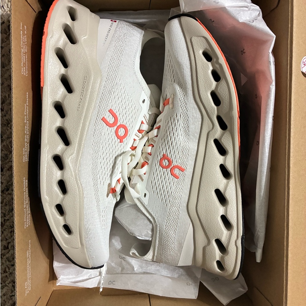 On Running Cloudsurfer Max in Ivory and Salmon